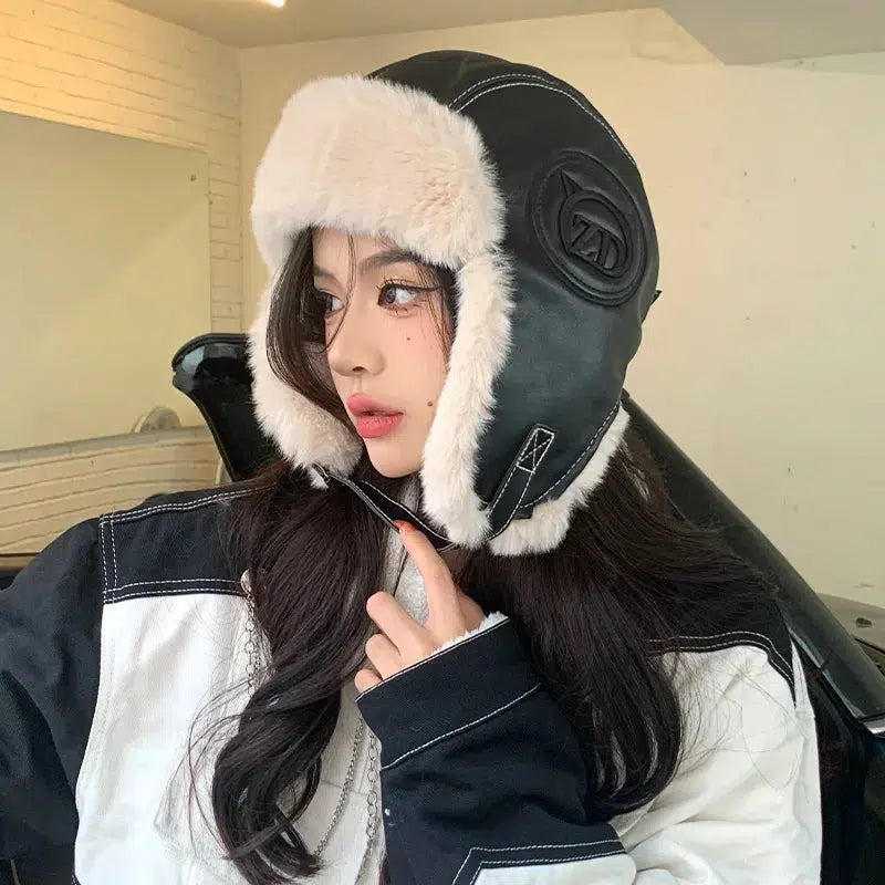 Vintage Faux Fur Aviator Hat - Retro Y2K Fashion Accessory for Grunge & 90s Outfits Vintage Faux Fur Aviator Hat - Retro Y2K Fashion Accessory for Grunge & 90s Outfits