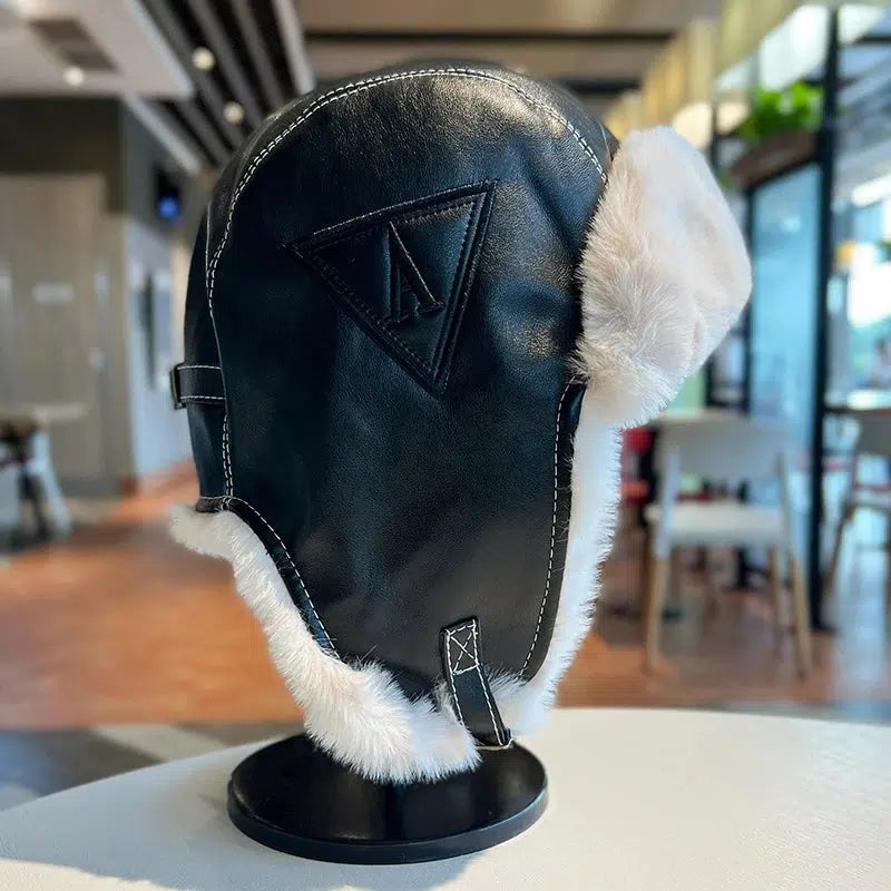 Vintage Faux Fur Aviator Hat - Retro Y2K Fashion Accessory for Grunge & 90s Outfits Vintage Faux Fur Aviator Hat - Retro Y2K Fashion Accessory for Grunge & 90s Outfits