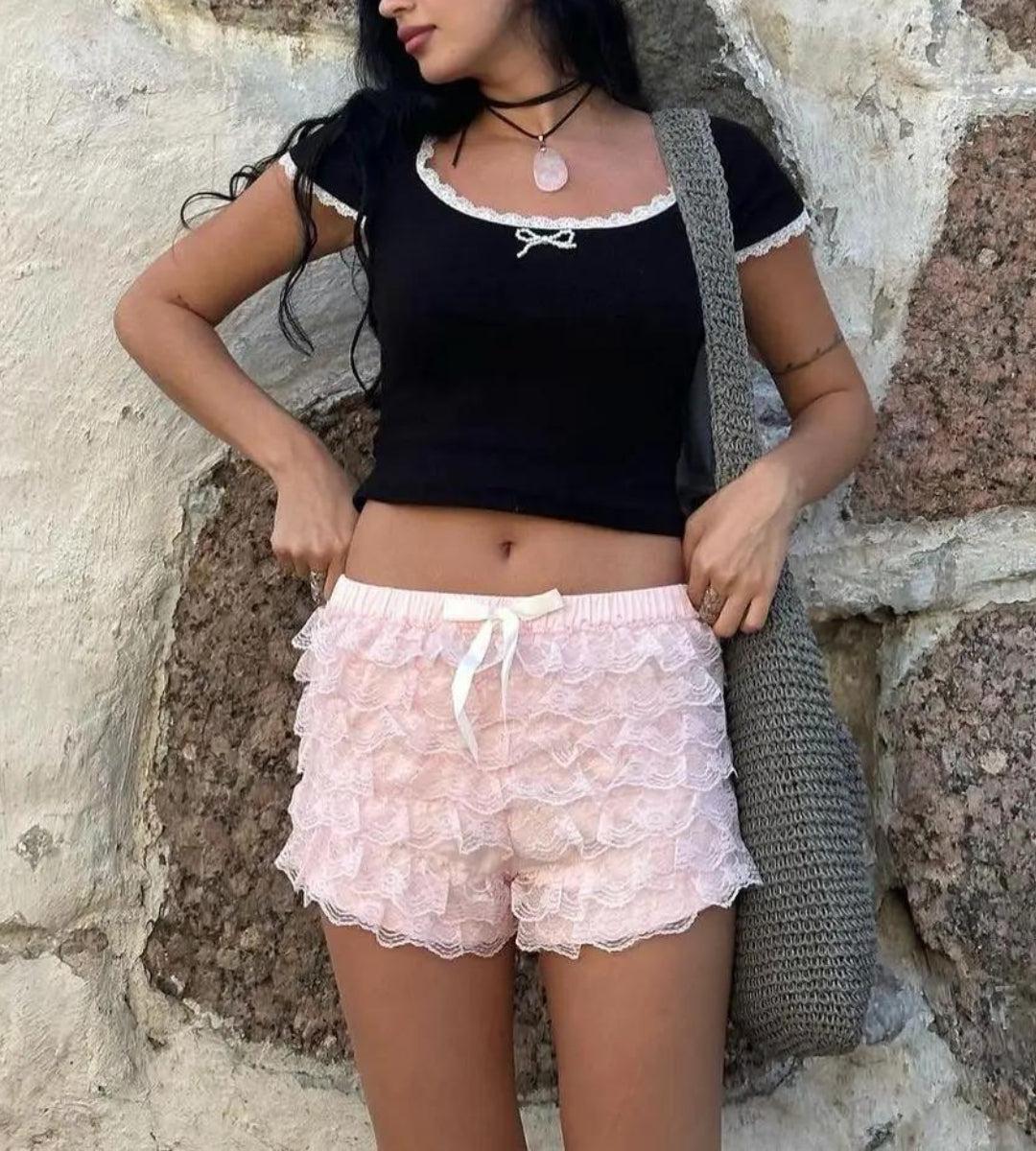 Y2K Coquette Lace Ruffled Shorts - Retro 90s Summer Fashion