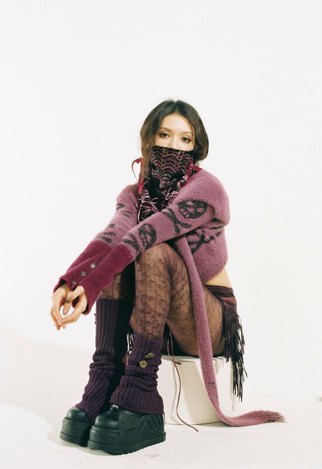 Y2K Grunge Gothic Skull Hooded Cardigan - Retro 90s Fashion Statement Y2K Grunge Gothic Skull Hooded Cardigan - Retro 90s Fashion Statement