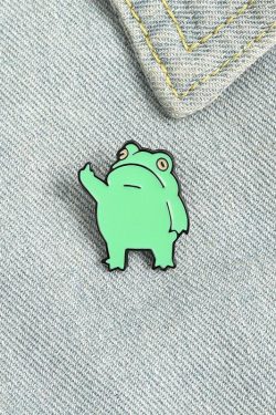 Y2K Grunge Middle Finger Frog Pins - Retro 90s Fashion Accessory