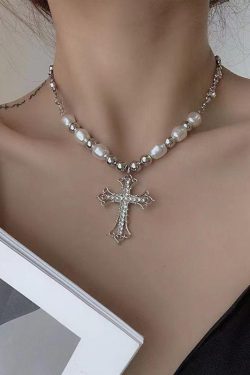 Y2K Retro Style Cross Pearl Necklace - Perfect for 90s and Grunge Outfits