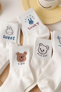 Y2K Retro Style Cute Kawaii Patterned Socks - 5 Pairs for Trendy 90s and Y2K Outfits