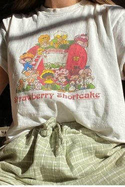 90s-Style Cartoons Top: Y2K Fashion Nostalgia with a Retro Vibe