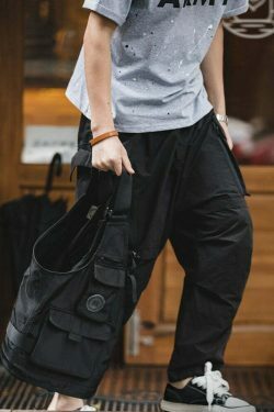 ant Convertible Utility Vest/Bag - Y2K Fashion, Coquette & Grunge Aesthetic