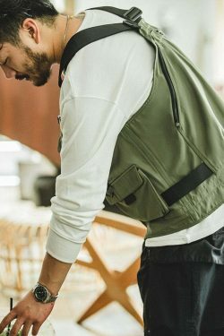 ant Convertible Utility Vest/Bag - Y2K Fashion, Coquette & Grunge Aesthetic