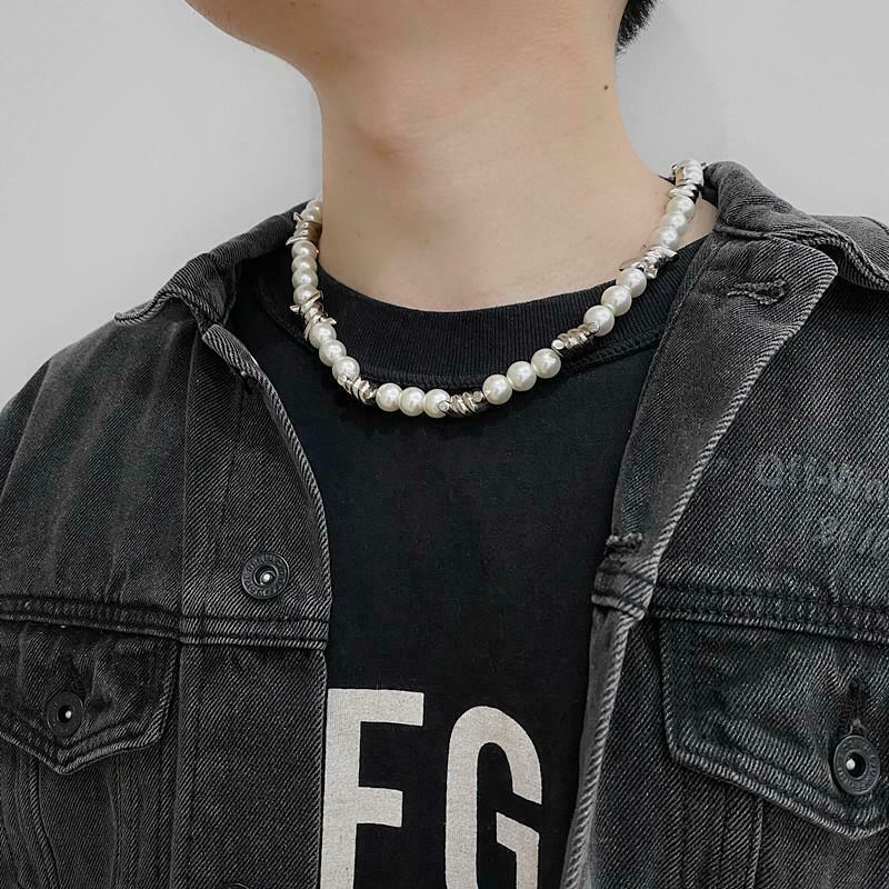 Barbed Wire Faux Pearl Necklace - Y2K Fashion Accessory for Women with a Coquette Aesthetic