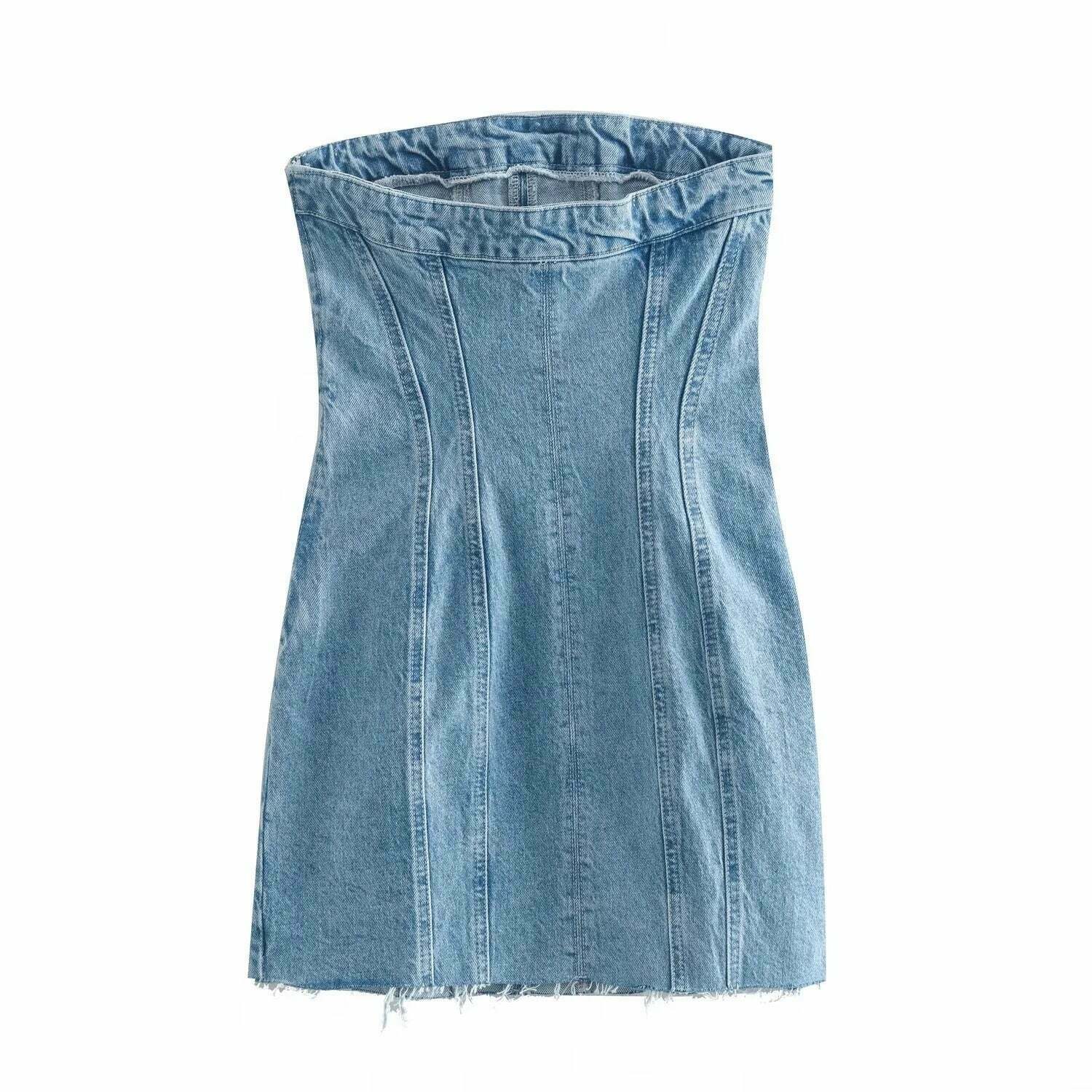 Blue Denim Dress: Y2K Fashion Statement with Coquette Aesthetic & Grunge Style Blue Denim Dress: Y2K Fashion Statement with Coquette Aesthetic & Grunge Style