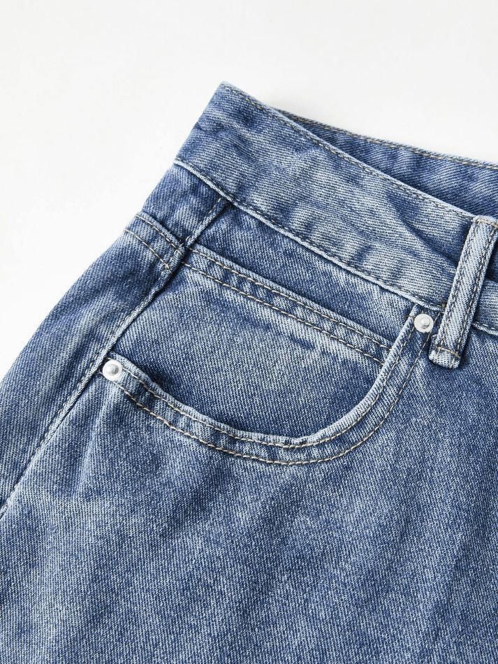 Blue Wash Boyfriend Jeans with Pocket Design - Y2K Fashion Aesthetic for Women
