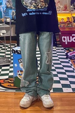 Blue Wash Star Patched Boyfriend Jeans - Y2K Fashion with Coquette Aesthetic