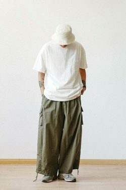 Cargo Parachute Pants: Y2K Fashion Staple with a Grunge Aesthetic Twist for Women's Niche Style