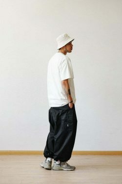 Cargo Parachute Pants: Y2K Fashion Staple with a Grunge Aesthetic Twist for Women's Niche Style