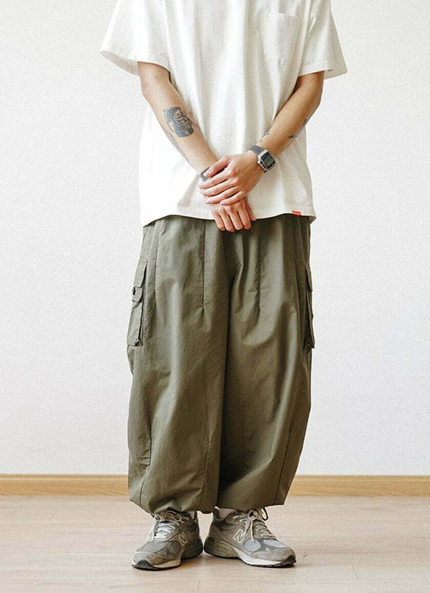 Cargo Parachute Pants: Y2K Fashion Staple with a Grunge Aesthetic Twist for Women's Niche Style