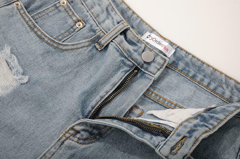 Chamomile Embroidered Denim Shorts - Y2K Coquette & Grunge Aesthetic Chamomile Embroidered Denim Shorts - Y2K Coquette & Grunge Aesthetic