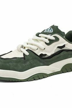 Chunky Lace Phat Sneakers - Green Aesthetic Footwear for Women