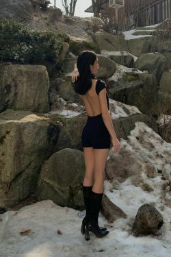Coquette Aesthetic Backless Tank Playsuit: Y2K Fashion - Grunge Style & Elegance