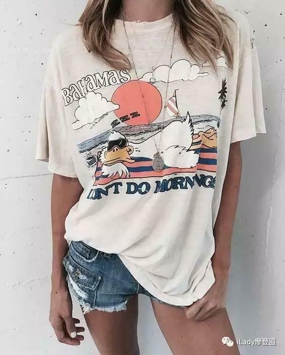 Coquette Aesthetic Bahamas Beach Duck Tee - Y2K Fashion for Women - Cute Tops & Aesthetic Pictures Coquette Aesthetic Bahamas Beach Duck Tee - Y2K Fashion for Women - Cute Tops & Aesthetic Pictures