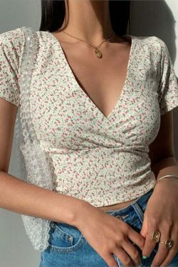 Coquette Aesthetic Beth Floral Crop Top - Y2K Fashion Grunge Style Cute Tops Pastel
