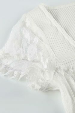 Coquette Aesthetic Bow Lace Patchwork Bubble Sleeve Top