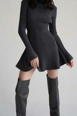 Coquette Aesthetic Cargo Skirt: Y2K Fashion Grunge Style with Pastel Goth Vibes