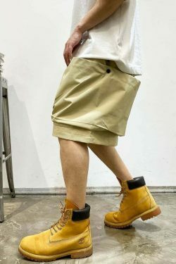 Coquette Aesthetic Cargo Skirt: Y2K Fashion with Grunge Style and Pastel Goth Vibes