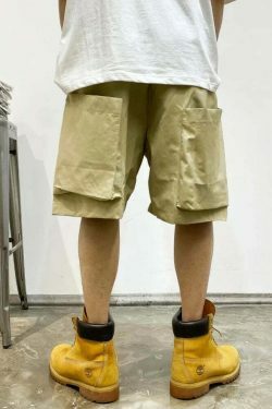 Coquette Aesthetic Cargo Skirt: Y2K Fashion with Grunge Style and Pastel Goth Vibes