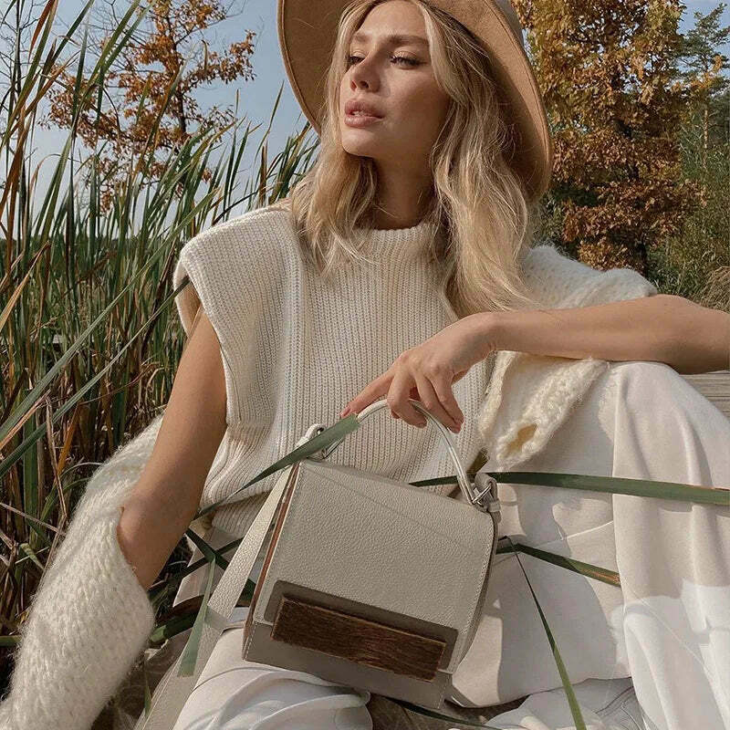 Coquette Aesthetic Cargo Skirt: Y2K Style Cute Hoodie in Pastel Goth Fashion