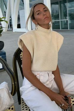 Coquette Aesthetic Cargo Skirt: Y2K Style Cute Hoodie in Pastel Goth Fashion