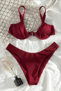 Coquette Aesthetic Cargo Skirt: Y2K Style Grunge Fashion with Pastel Goth Vibes - Red Split Bikini