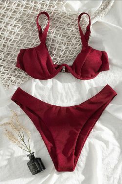 Coquette Aesthetic Cargo Skirt: Y2K Style Grunge Fashion with Pastel Goth Vibes - Red Split Bikini