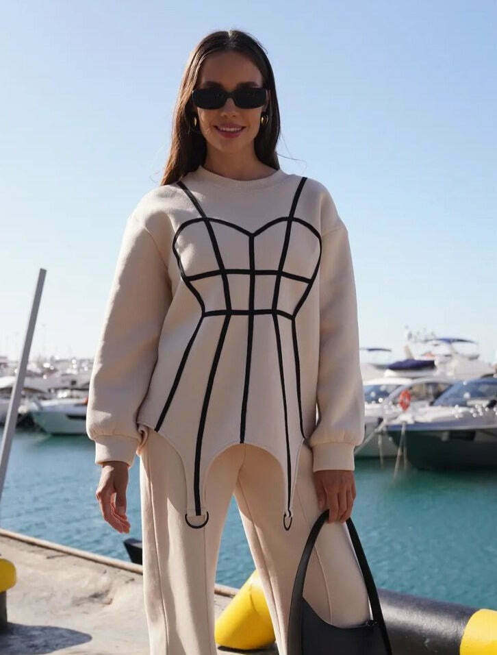 Coquette Aesthetic Cargo Skirt: Y2K Style Grunge Hoodie for Women - Cute Tops & Pastel Goth Fashion