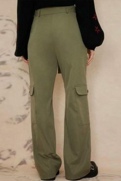 Coquette Aesthetic Cargo Skirt: Y2K Style with Grunge Flair & Old Money Elegance