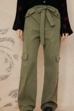 Coquette Aesthetic Cargo Skirt: Y2K Style with Grunge Flair & Old Money Elegance