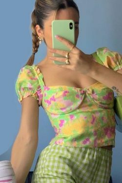 Coquette Aesthetic Carlie Floral Top - Y2K Fashion Women's Clothing for Grunge and Pastel Goth Style