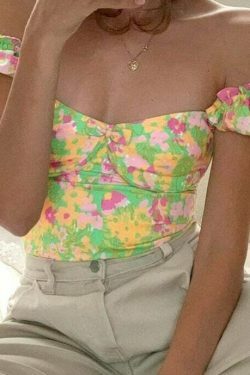 Coquette Aesthetic Carlie Floral Top - Y2K Fashion Women's Clothing for Grunge and Pastel Goth Style