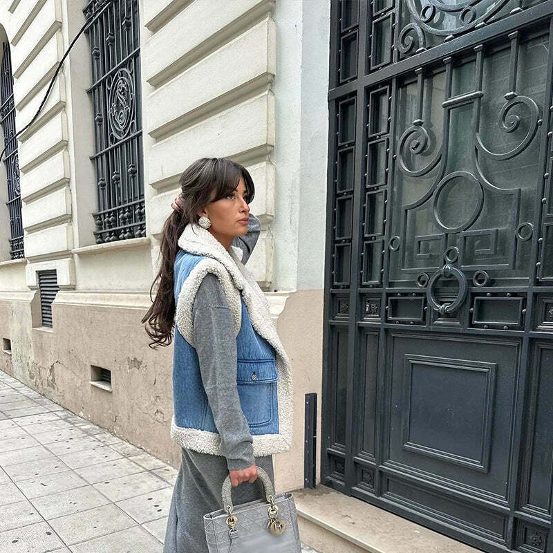 Coquette Aesthetic Cloud Nine Plush Gilet - Y2K Fashion Women's Outerwear Coquette Aesthetic Cloud Nine Plush Gilet - Y2K Fashion Women's Outerwear