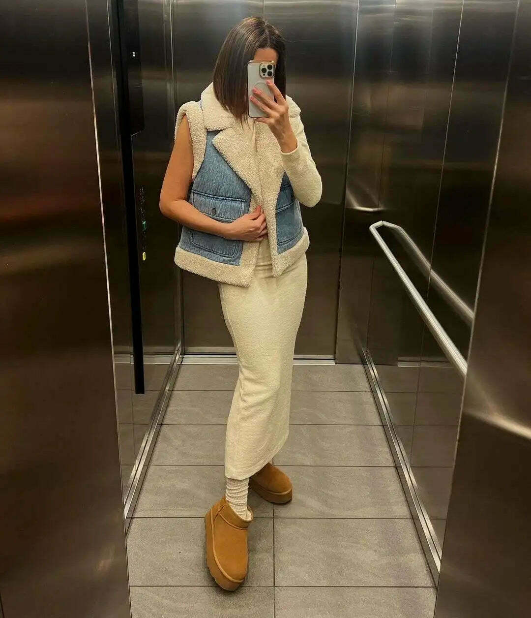 Coquette Aesthetic Cloud Nine Plush Gilet - Y2K Fashion Women's Outerwear Coquette Aesthetic Cloud Nine Plush Gilet - Y2K Fashion Women's Outerwear