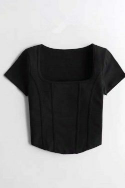 Coquette Aesthetic Crop Top: Y2K Fashion with Grunge & Pastel Goth Vibes