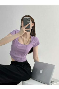 Coquette Aesthetic Crop Top: Y2K Fashion with Grunge & Pastel Goth Vibes