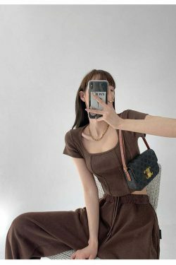 Coquette Aesthetic Crop Top: Y2K Fashion with Grunge & Pastel Goth Vibes