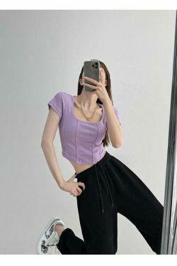 Coquette Aesthetic Crop Top: Y2K Fashion with Grunge & Pastel Goth Vibes