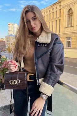 Coquette Aesthetic Faux Leather Jacket: Y2K Fashion with Grunge & Pastel Goth Vibes