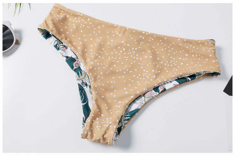 Coquette Aesthetic Floral Bikini Set with Knot Detail Coquette Aesthetic Floral Bikini Set with Knot Detail