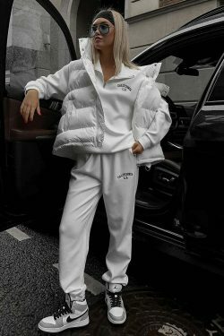 Coquette Aesthetic Frosty Fusion Puffer Vest