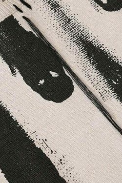 Coquette Aesthetic Ghost Graphic Knitted Sweater for Y2K Fashion and Grunge Style