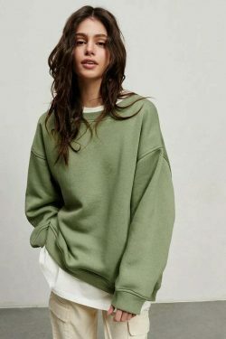 Coquette Aesthetic Hoodie: Eli's Effortless Style Pullover