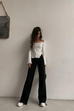 Coquette Aesthetic Knitted Top with Full Sleeves for Women