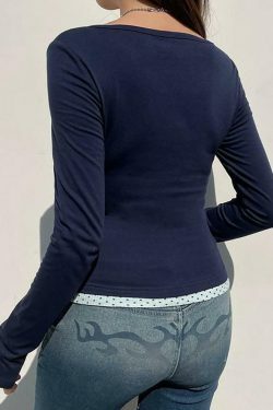 Coquette Aesthetic Lace-Trim Crop Top: Y2K Fashion Women's Grunge Style Shirt