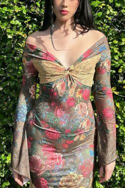 Coquette Aesthetic Lace Dress: Y2K Fashion with Grunge & Pastel Goth Vibes