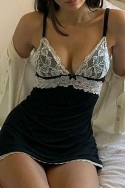 Coquette Aesthetic Lace Panel Mini Bodycon Dress - Y2K Fashion Statement